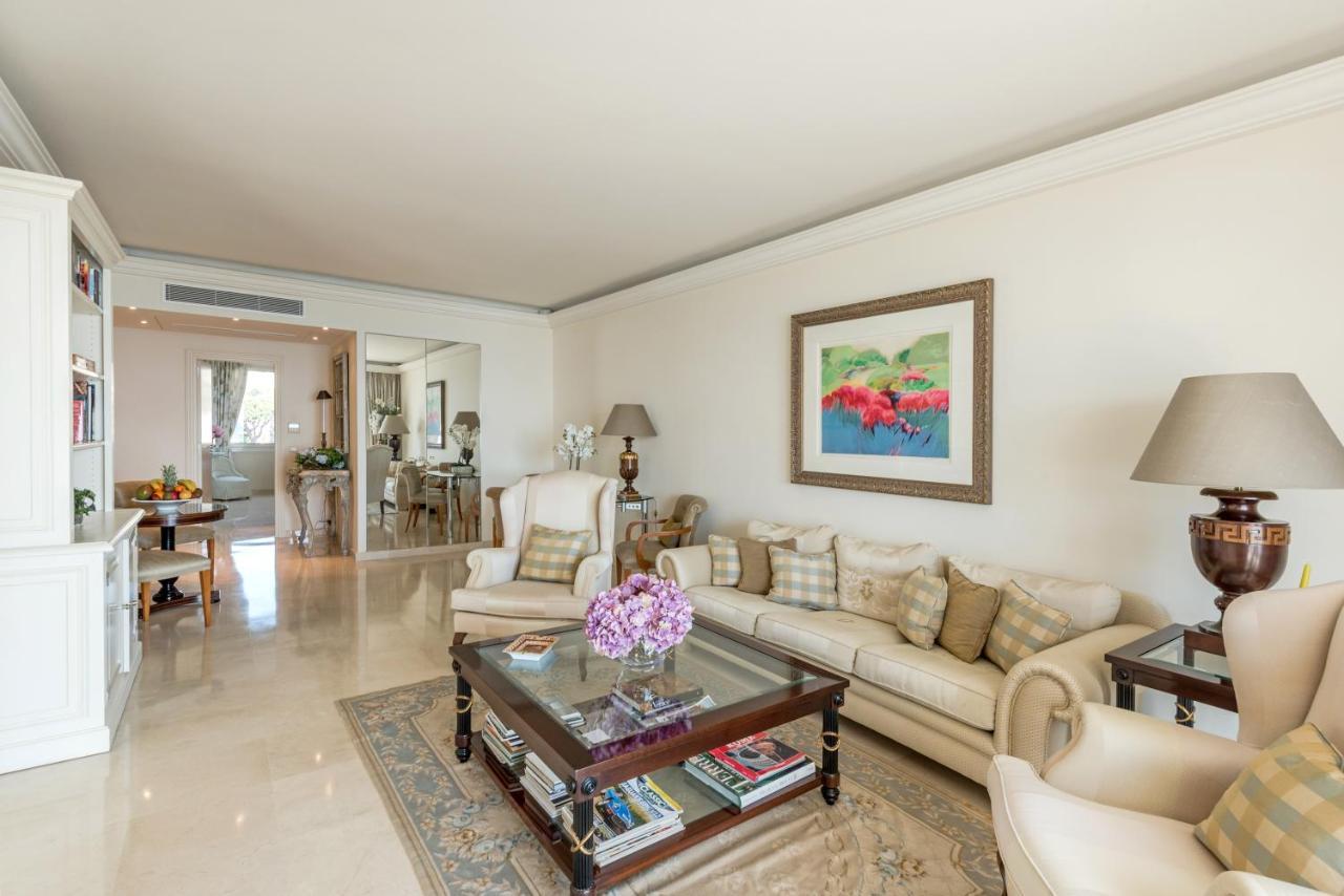 Buckingham & Lloyds - Cannes Extérieur photo