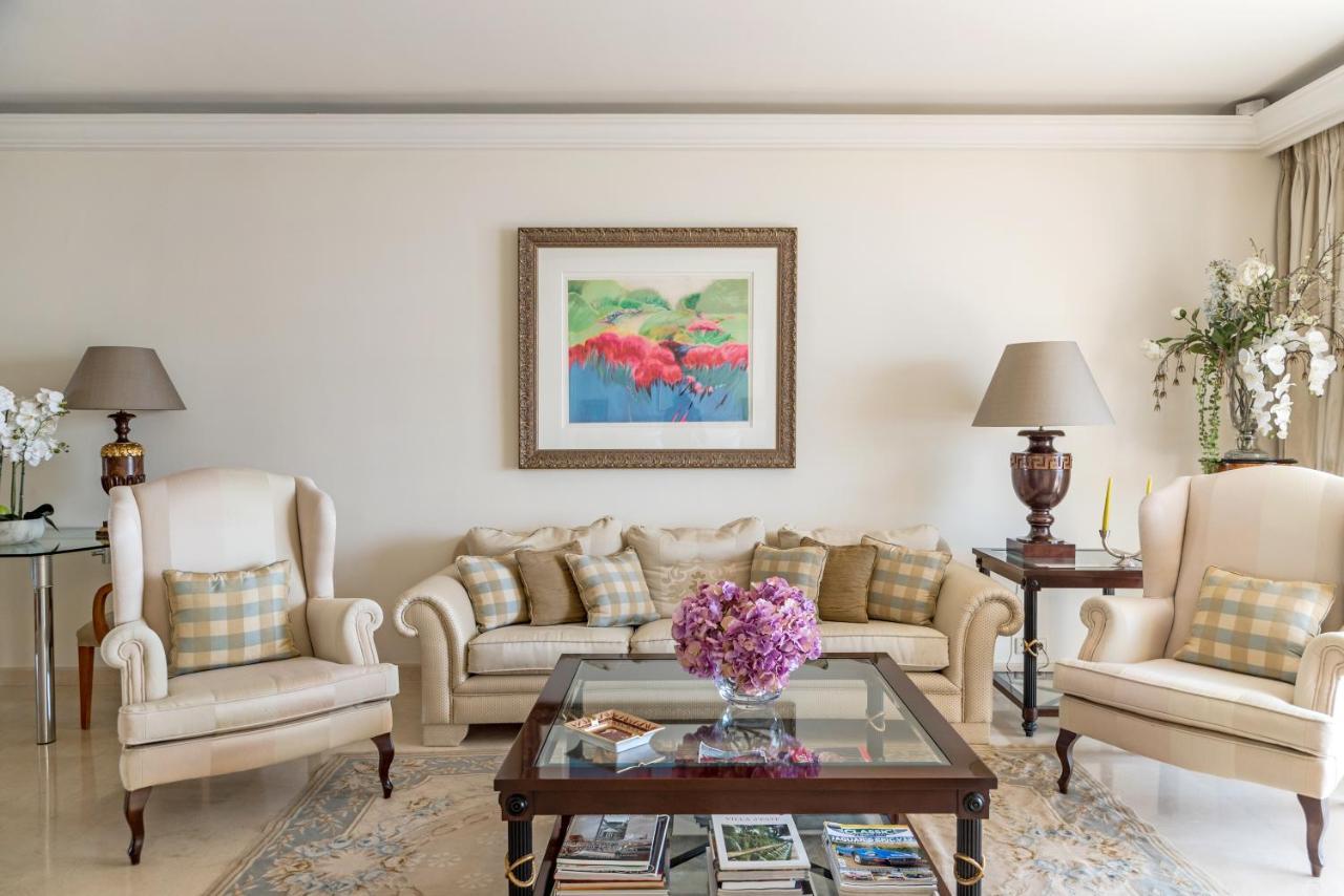 Buckingham & Lloyds - Cannes Extérieur photo